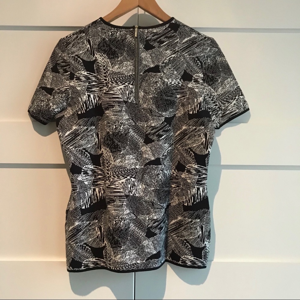 Hugo Boss botanical knit top - Picture 12 of 12